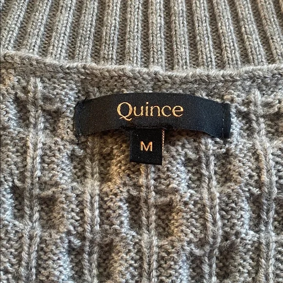NWOT Quince Australian Merino Wool Cable Sweater Vest size M - Picture 6 of 10